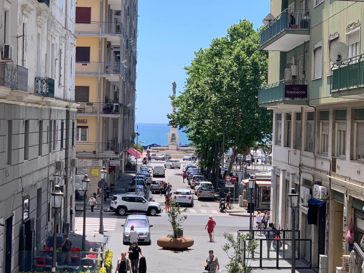 Civico Cinque Home Luxury Apartment Salerno Eksteriør bilde